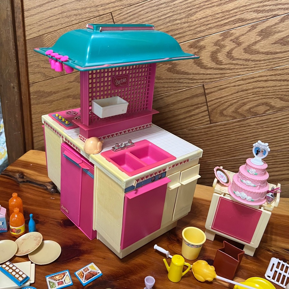 Vtg Mattel 1984 Barbie Dream Kitchen Playset Accessory Lot Food Pots Pans Dishes - Picture 5 of 16
